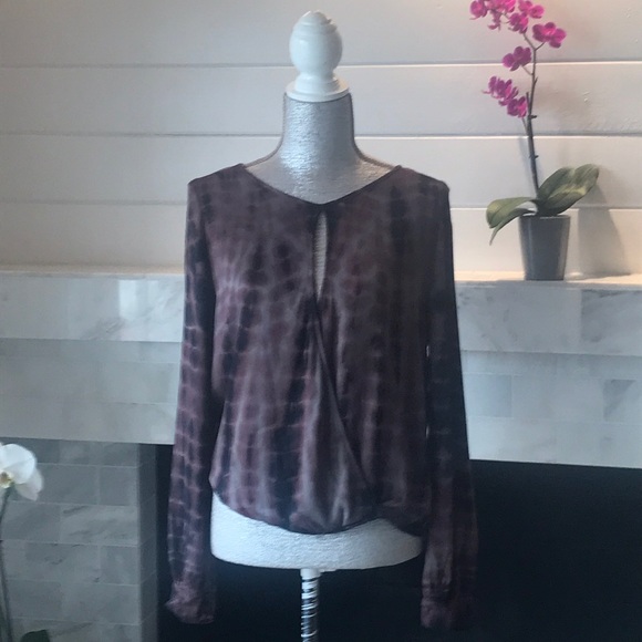 Young Fabulous & Broke Tops - Young Fabulous & Broke Plum Tie Dye Top S EUC